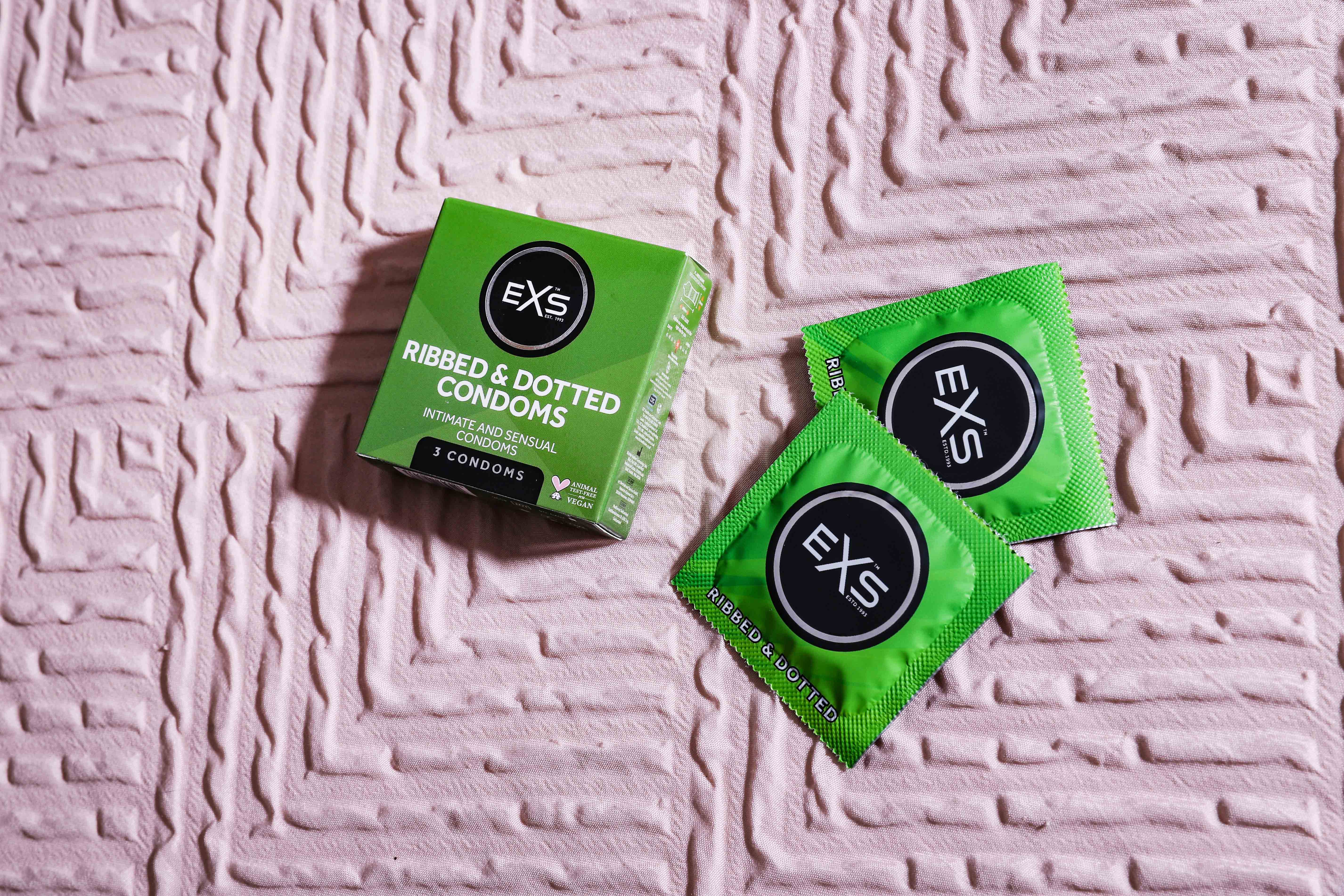 EXS Ribbed & dotted condoms (3pcs)