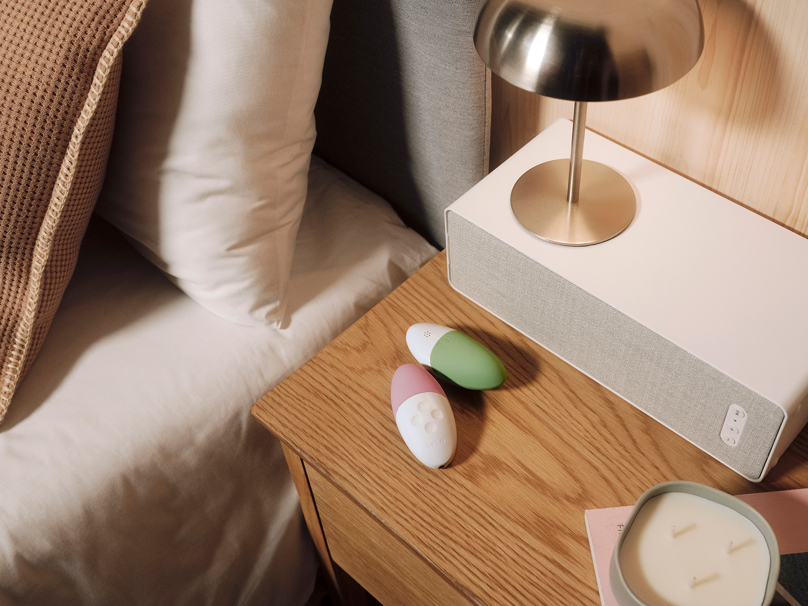 LELO Siri 3 Calm Pistachio Cream