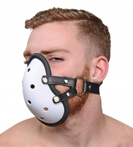 MASTER SERIES Musk Athletic Cup Muzzle