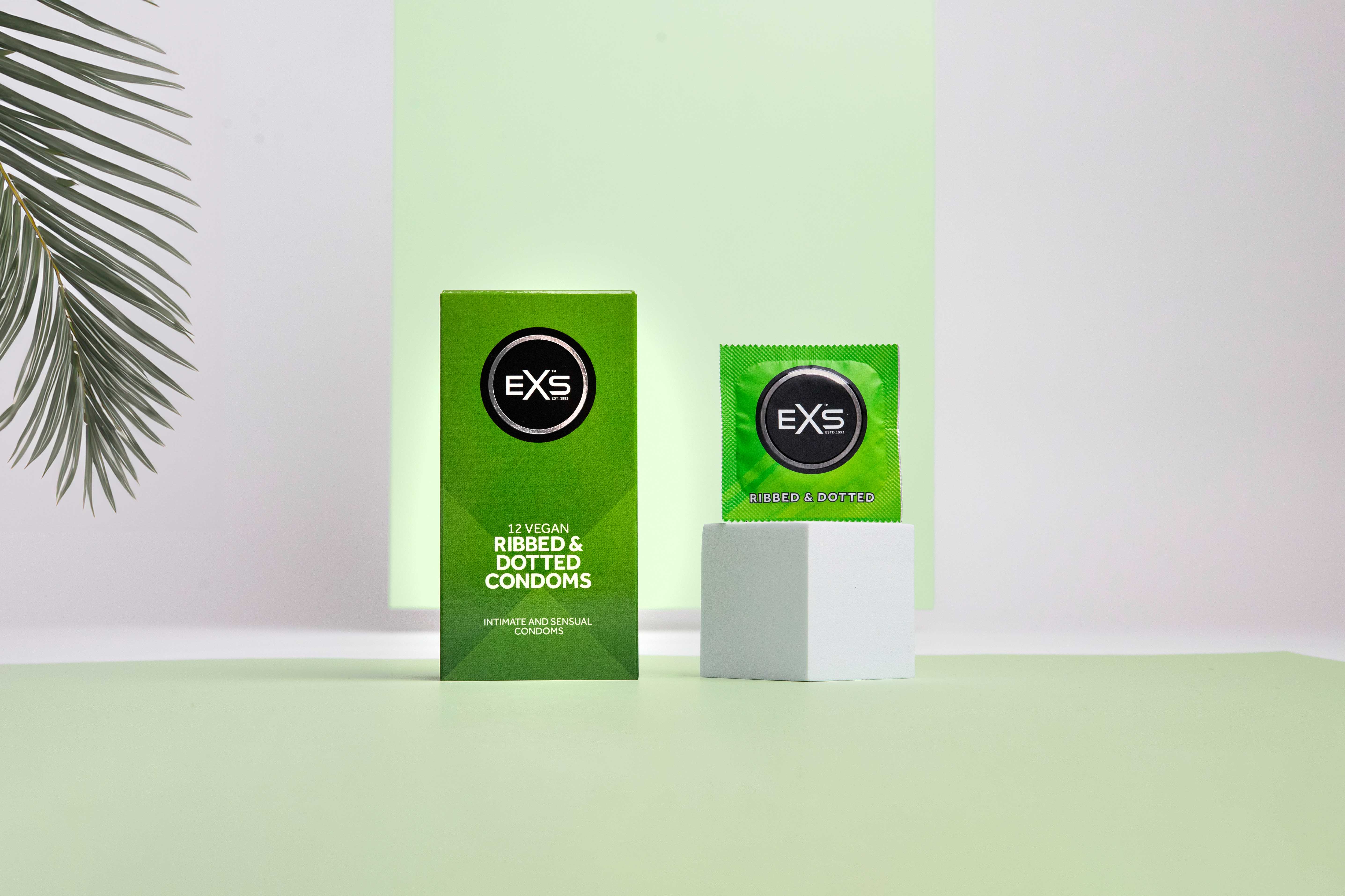 EXS Ribbed & dotted condoms (12pcs)