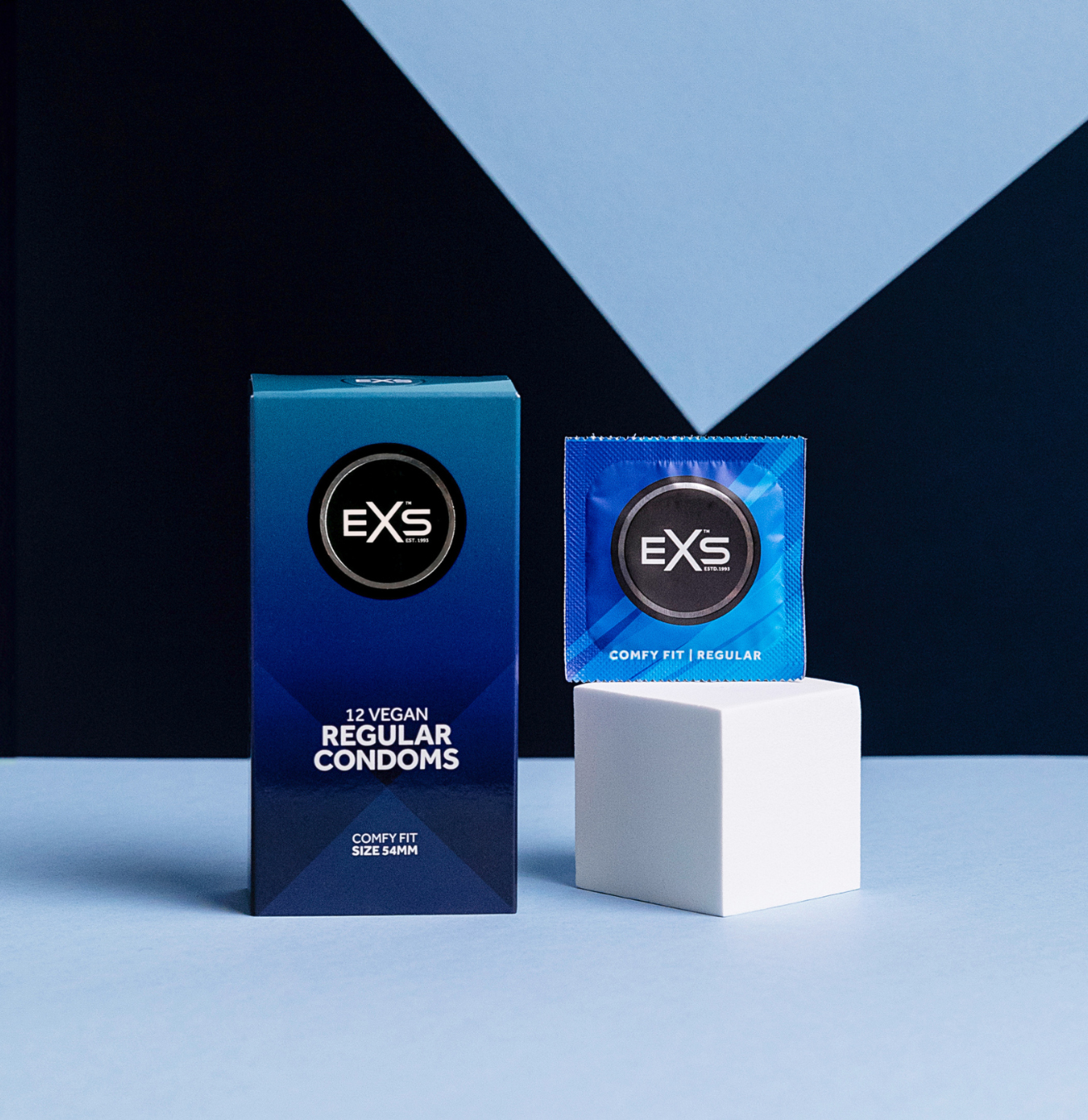 EXS Regular 54mm condoms (12pcs)